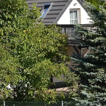 Ruhiges, Sehr Schoenes Haus/grundstueck In Elbnaehe.