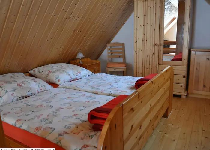 Ruhiges, Sehr Schoenes Haus/grundstueck In Elbnaehe. *