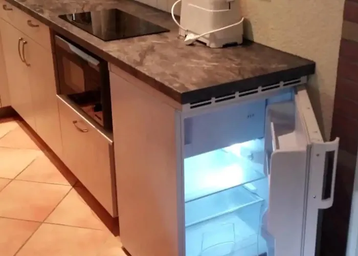 Ruhiges, Sehr Schoenes Haus/grundstueck In Elbnaehe.